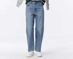 ハイウエストルーズストレートジーンズ　GU