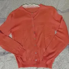 アースミュージックアンドエコロジー　ピンク　レース付きボタンカーディガン