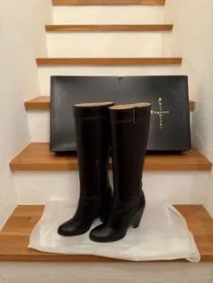 Item thumbnail for item 5d5d79bf-7870-426a-9892-6f37eff400e3