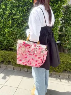 ♡ハンドメイド♡キャスキッドソン♡イチゴたっぷりのバッグ♡コサージュ&ショルダー