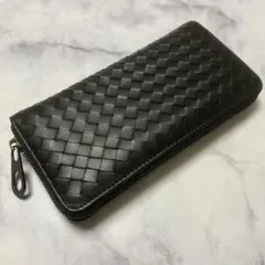 【新品未使用】高級羊革　ラウンドファスナー　長財布　黒　イントレチャート　高見え