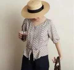 【fig London】flavie BL ブラウスのサムネイル