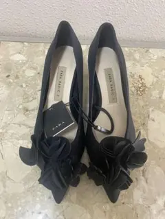 ZARA BASIC ブラック ハイヒール