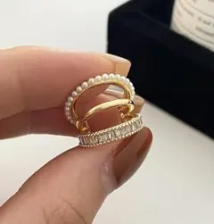 ボリューム イヤーカフ ゴールド パール風 片耳 3連 ピアス イヤリング