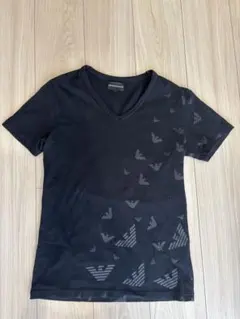 美品　EMPORIO ARMANI エンポリオアルマーニ　Tシャツ