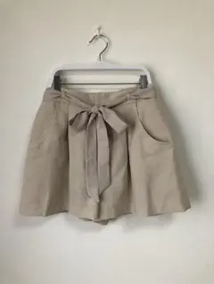 ミニキュロットスカート　ベージュ　共布リボン付き
