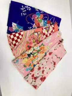 和風デザインの布地はぎれ 4枚セット