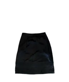 BURBERRY　シルク生地スカート　ブラック