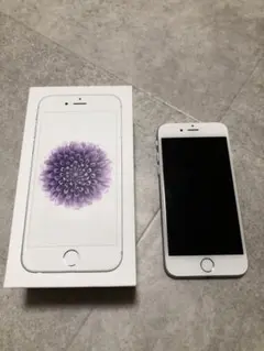 Apple iPhone 6 シルバー 本体 箱付き