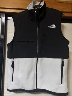 THE NORTH FACE フリースベスト ブラック/ホワイト