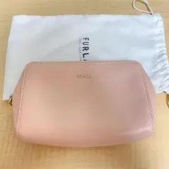 FURLA ピンクポーチ ジッパー付き