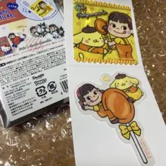 不二家 サンリオ ペコちゃん ポムポムプリン ホログラムクリアステッカー