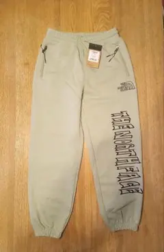 でかロゴが格好良い!!ザ ノースフェイス パンツ!!