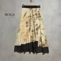 美品　MOGA モガ　タイダイ柄 ティアードスカート　アシメントリーデザインのサムネイル