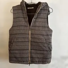 Item thumbnail for item bdedf9cd-836e-450a-84bf-43f7e81842e6