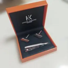 美品 HIROKO KOSHINO ネクタイピン カフスボタン セットのサムネイル