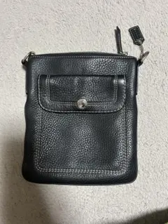 COACH ブラックレザーショルダーバッグ