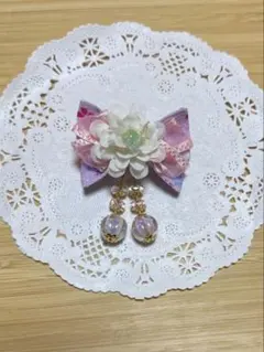 白い花とビーズの髪飾り 七五三 袴 着物 浴衣 お正月 ちりめん細工