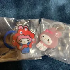 サンリオ　ミャクミャクなりきりチャーム&ゆるっとめじるしアクセサリー　マイメロ
