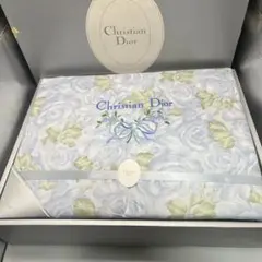 クリスチャンディオール　ダウンケット 150×200 未使用品