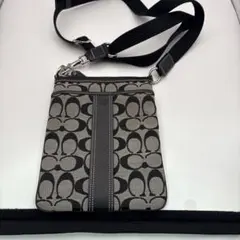COACH ヘリテージ スマホショルダーバッグ 斜め掛け シグネチャー