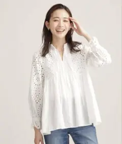 【1度着美品】36カットワークレースピンタックブラウスNANOuniverse