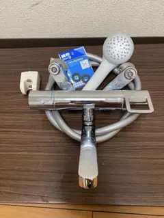 TOTO シャワーヘッド ホース 水栓金具セットのサムネイル