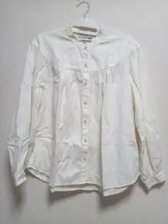 UNIQLO×INES DE LA FRESSANGE ボリュームスリーブシャツ