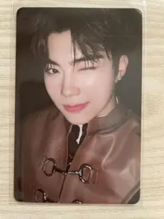 ZEROBASEONE ZB1 MELTING POINT 封入トレカ　ゴヌク