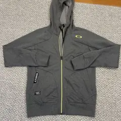 2025年最新】oakleyパーカーの人気アイテム - メルカリ