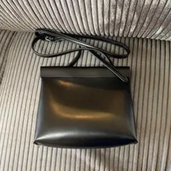 GU ショルダーバッグのサムネイル