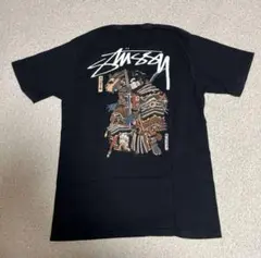 和柄プリントtシャツ