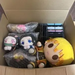 鬼滅の刃/ガチャガチャ 詰め合わせ(約50個)＋ぬいぐるみ