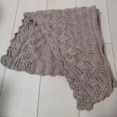 ハンドメイド　ベージュ　マフラー