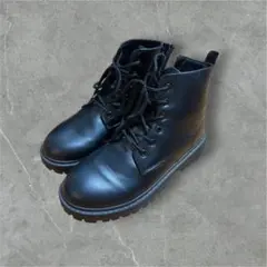 archive bootsのサムネイル