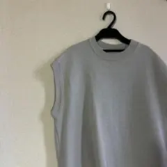 ノースリーブ ベスト