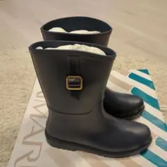 レインブーツ