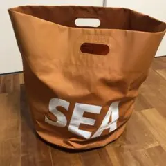 Item thumbnail for item f2db32b7-c1fd-46c9-b9c2-402f99a49cdc