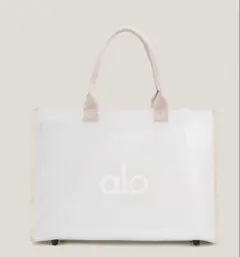 新品 Alo yoga ボディバック ユニセックス - メルカリ