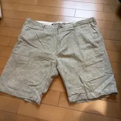 Eddie Bauer メンズ ショートパンツ ベージュ 36インチのサムネイル
