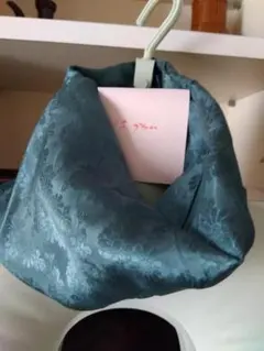 Item thumbnail for item 67923e62-8aec-46a5-97ad-313e4ffc77c4