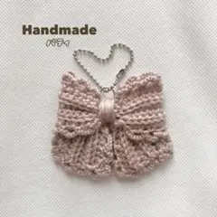 ハンドメイド　編み物　フリルミニリボンチャーム　ローズピンク　かぎ針編み　毛糸