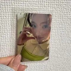 ナヨン　トレカ　fwee 非売品