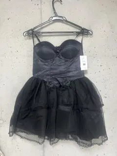 【ハロウィンコスプレ】パーティードレス 黒 フリル付き