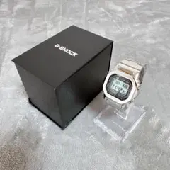 C25 CASIO G-SHOCK GMW-B5000D-1JFのサムネイル