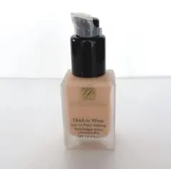 ESTEE LAUDER Double Wear 1C1 COOL BONEのサムネイル