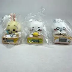 未使用 ちいかわ フィギュア 3点セット うさぎ モモンガ ちいかわ ガチャ