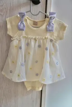 petit main 花刺しゅう半袖ワンピース(ロンパース)