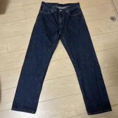 UNIQLO ユニクロ 321-463911レギュラーフィットジーンズ