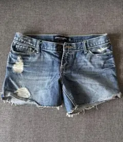 Abercrombie & Fitch ダメージデニムショートパンツ
